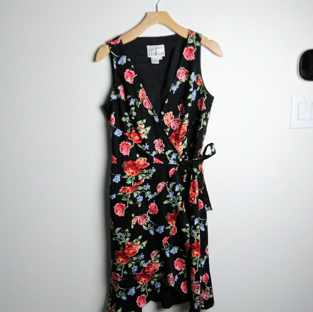 Rickie Freeman for Teri Jon Wrap Dress SZ 6